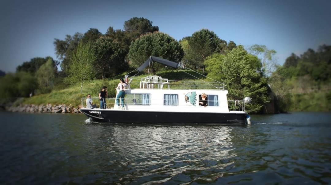Hotel Douro Houseboats Marco de Canavezes Zewnętrze zdjęcie