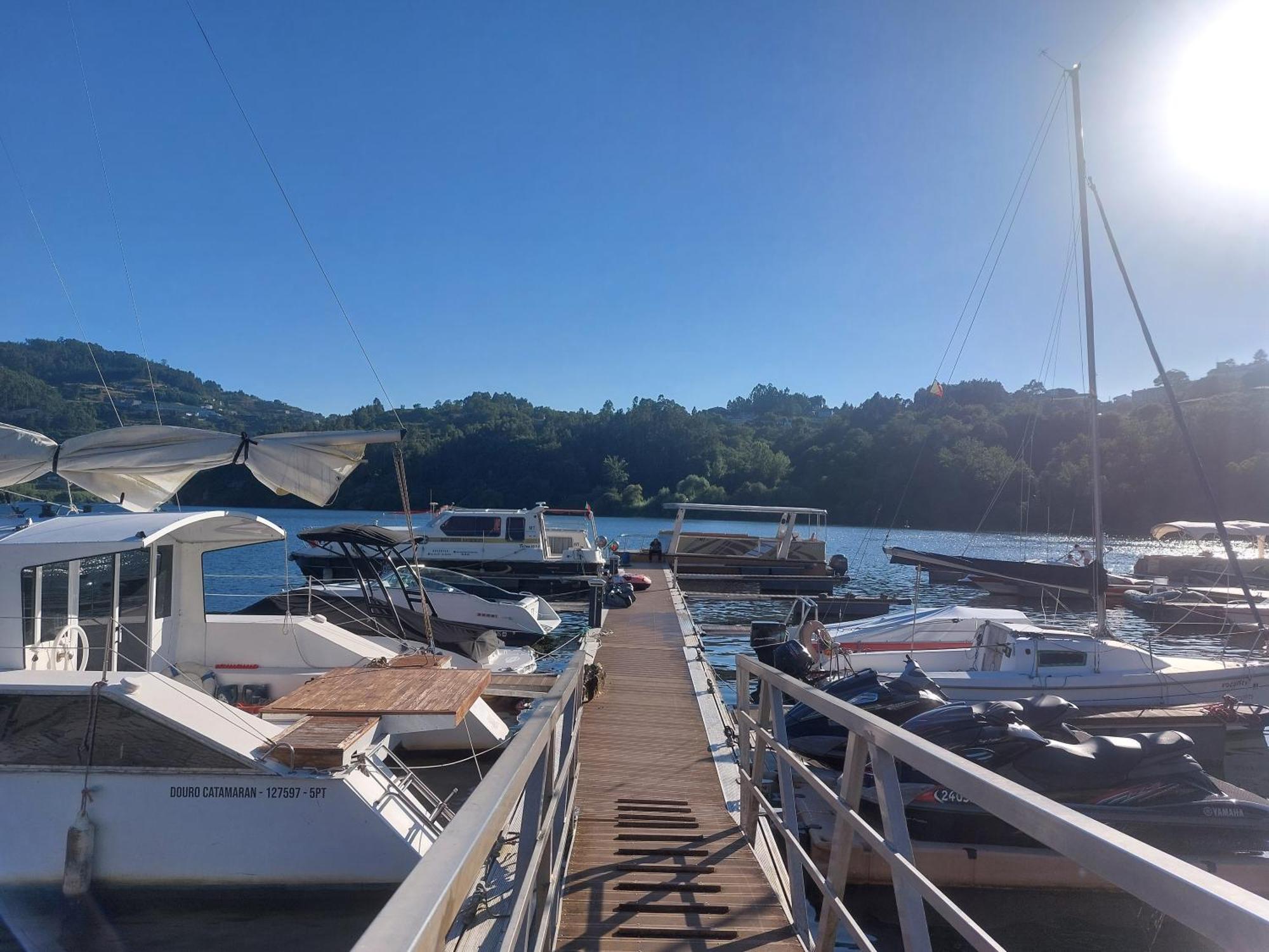 Hotel Douro Houseboats Marco de Canavezes Zewnętrze zdjęcie