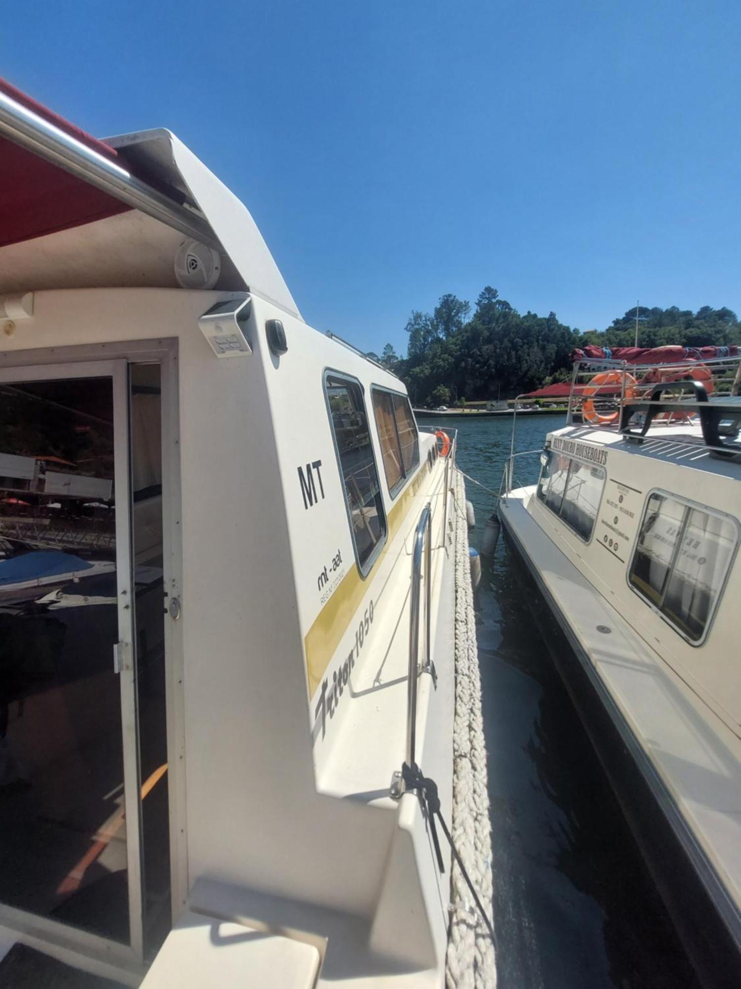 Hotel Douro Houseboats Marco de Canavezes Zewnętrze zdjęcie